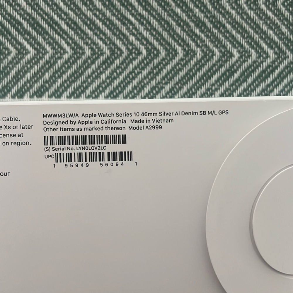 BRAND NEW series 10 Apple Watch - 46 mm, silver, GPS, denim M/L
